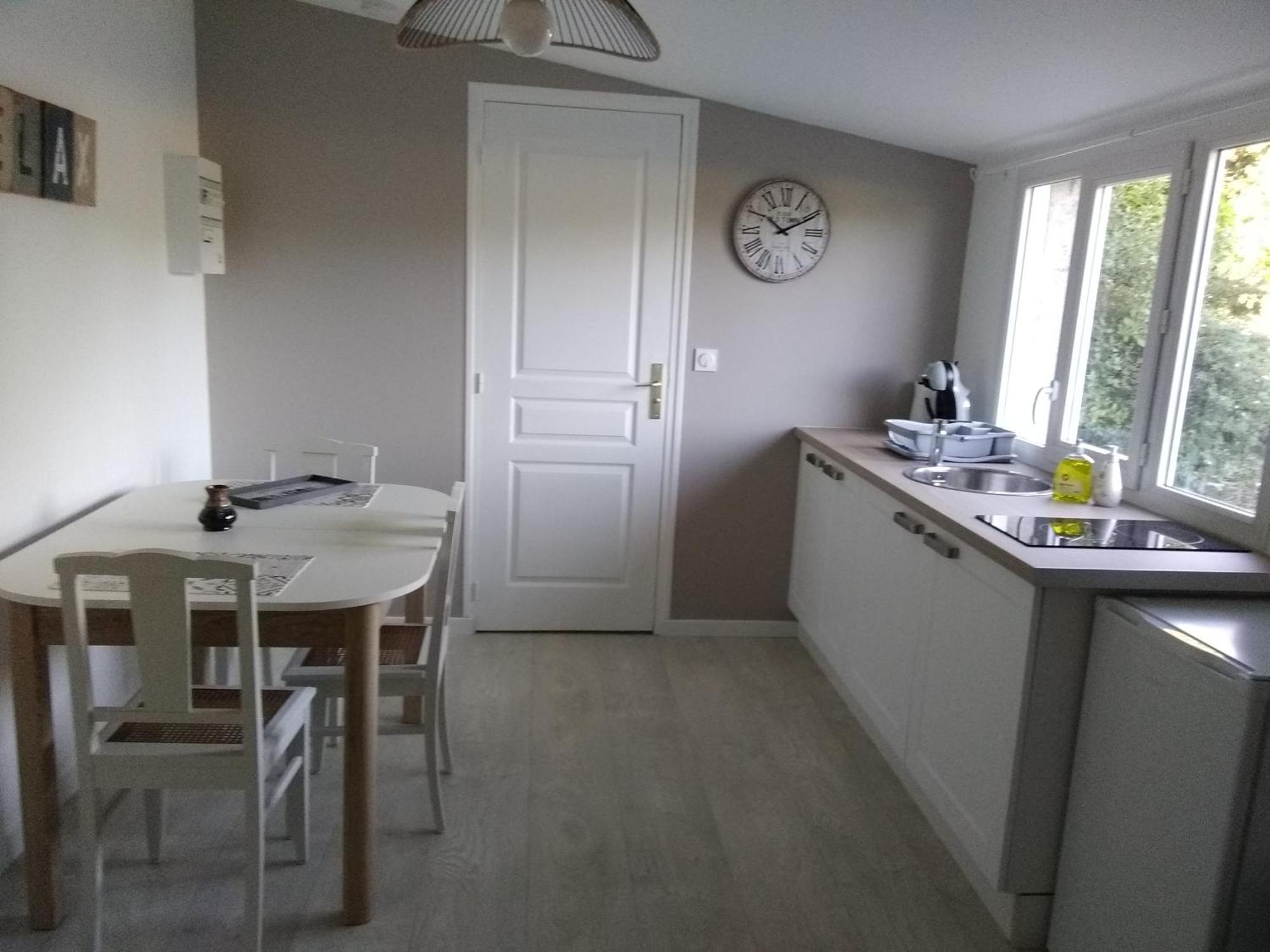 Chambre D Hotes La Barriere Channay-sur-Lathan Buitenkant foto